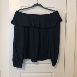 Off the shoulder ruffle blouse